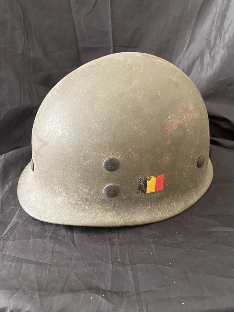 BELGIAN M71 PARATROOPER HELMET