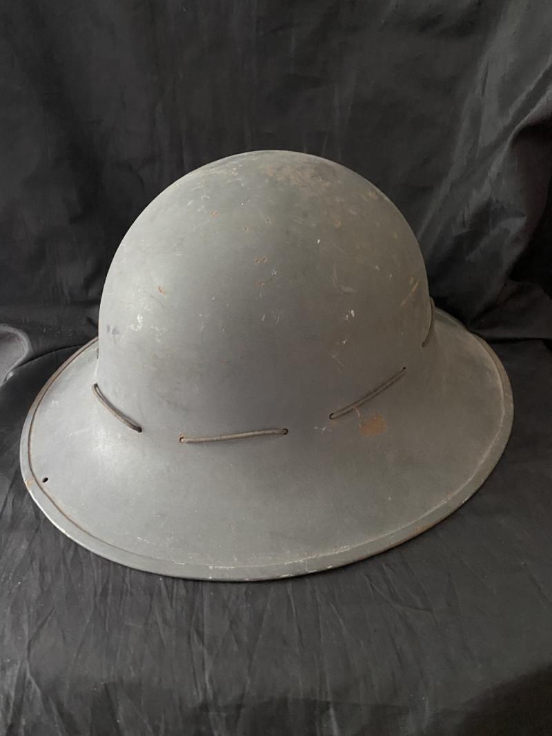 WW2 BRITISH ZUCKERMAN HELMET