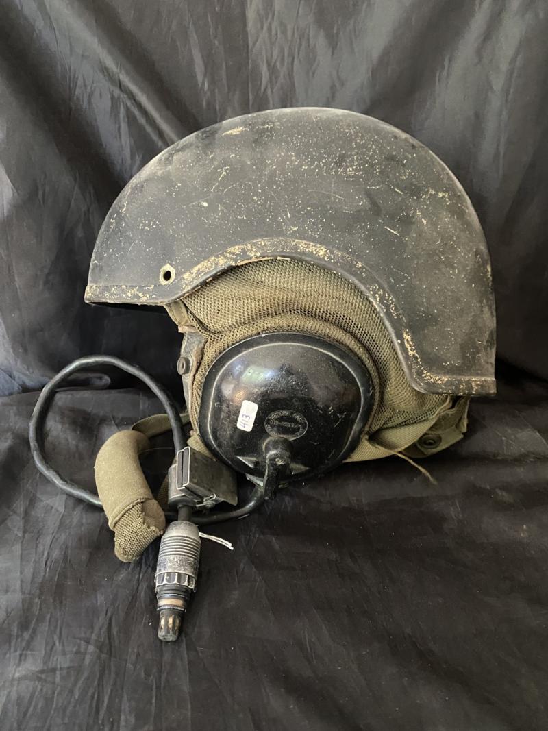 U.S GENTEX DH-132 TANKERS HELMET WITH HEADSET