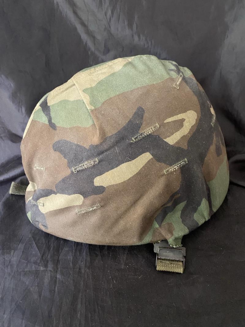 U.S. M1 HELMET WITH WOODLAND CAMO COVER