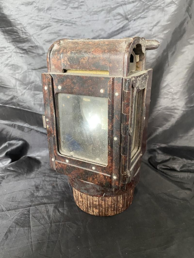 WW2 GERMAN BAKELITE CARBIDE TRENCH LANTERN