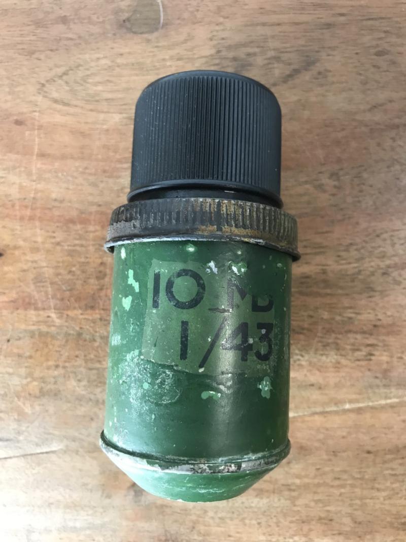 WW2 BRITISH NO.77 INERT GRENADE