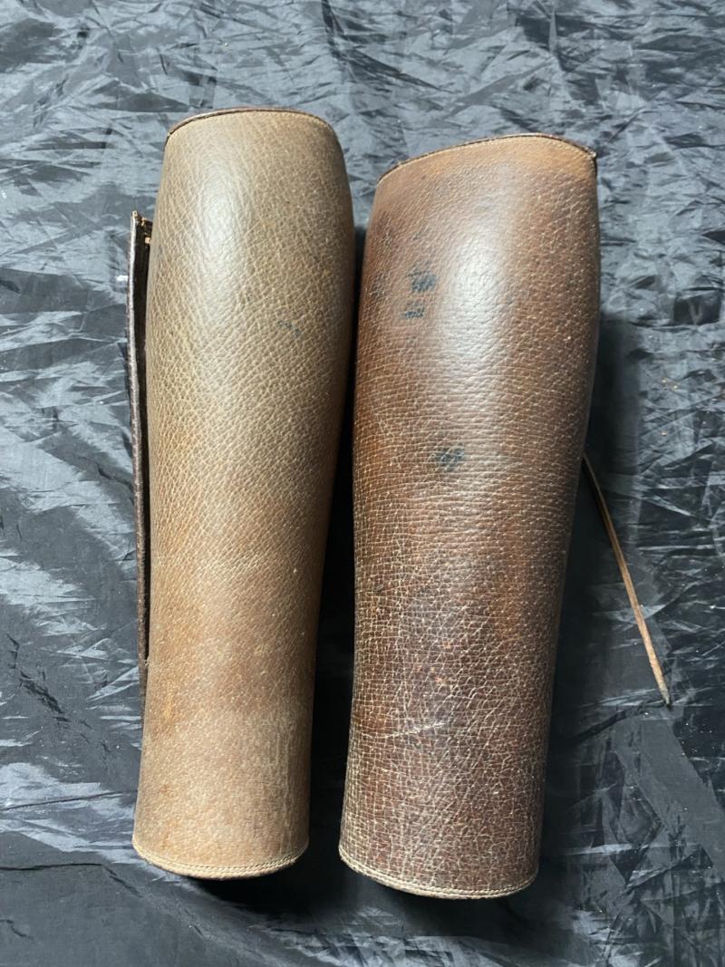 WW1 BRITISH OFFICER'S RAWHIDE LEATHER GAITERS