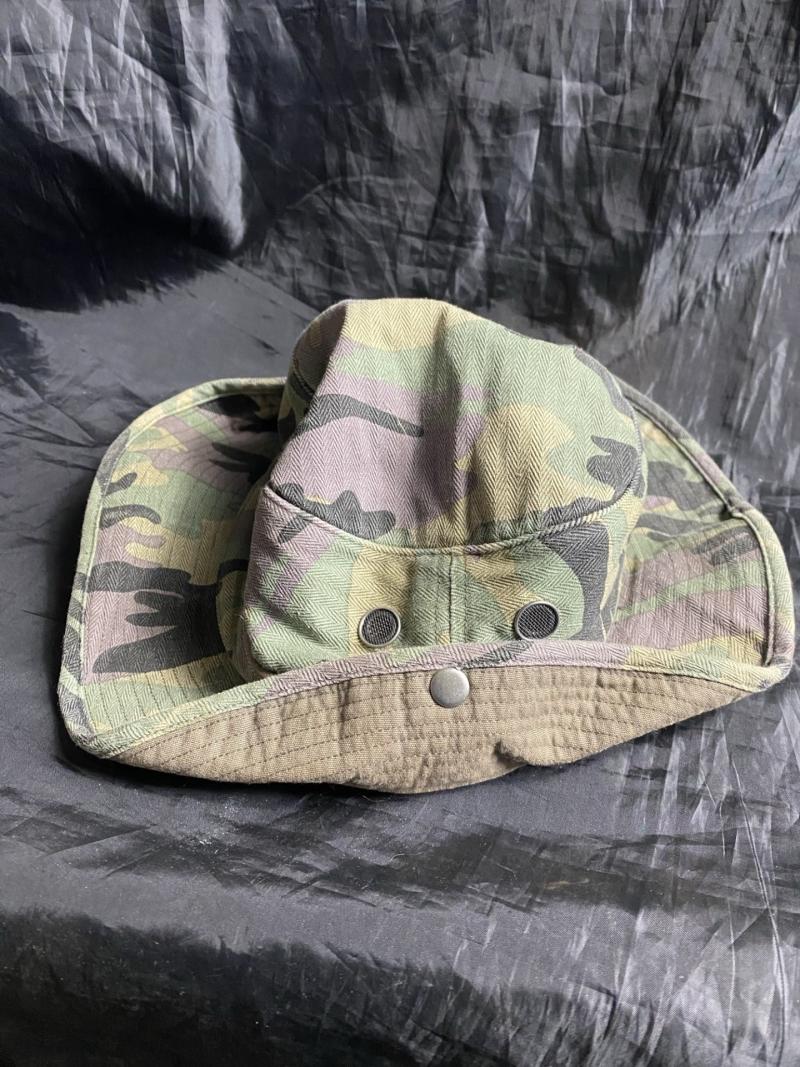 CAMO HAT