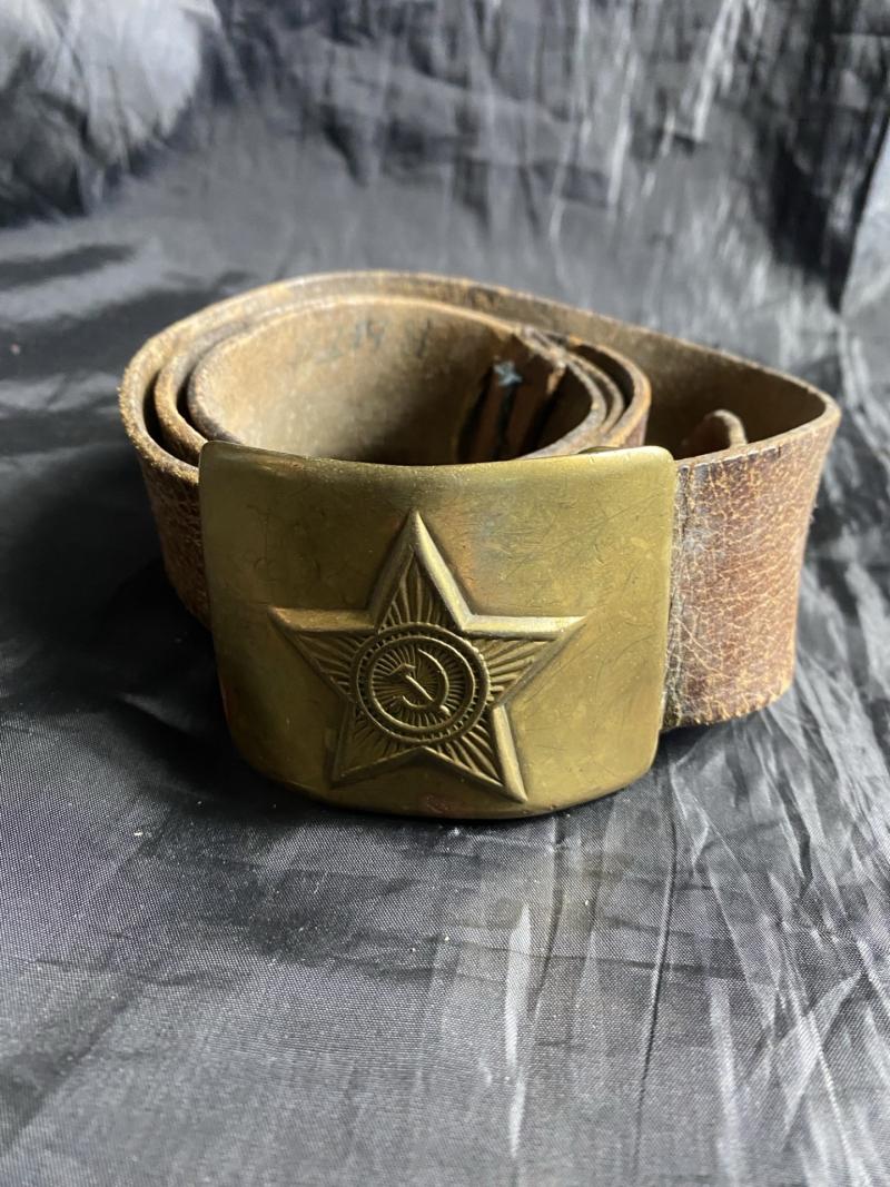 SOVIET ENLISTED MAN'S SERVICE BELT