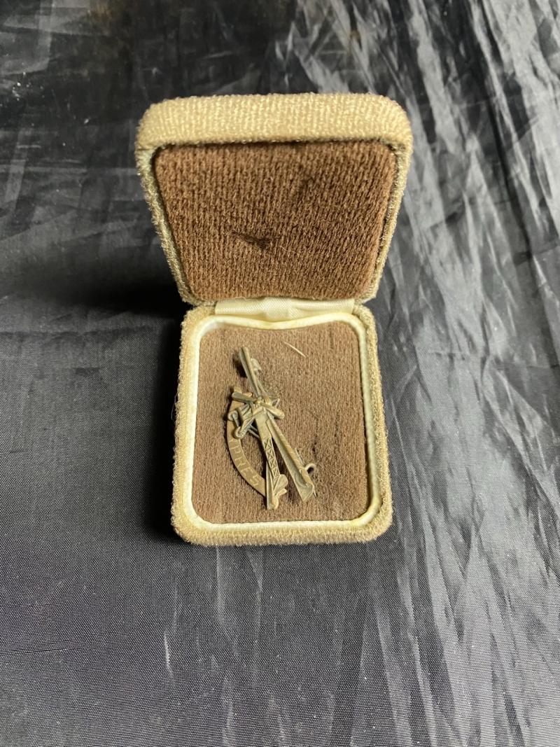 WW1 DECORATIVE YPRES AIRCFRAFT PIN IN BOX