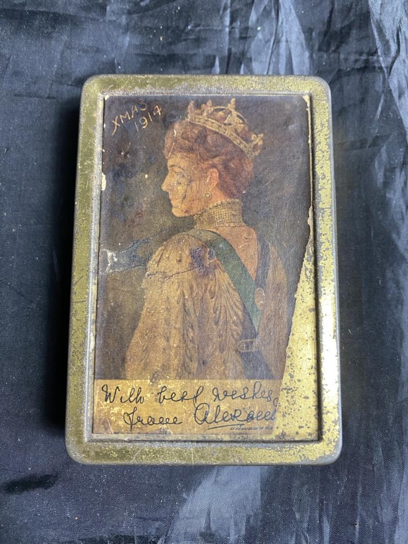 WW1 QUEEN ALEXANDRA CHRISTMAS 1914 GIFT TIN