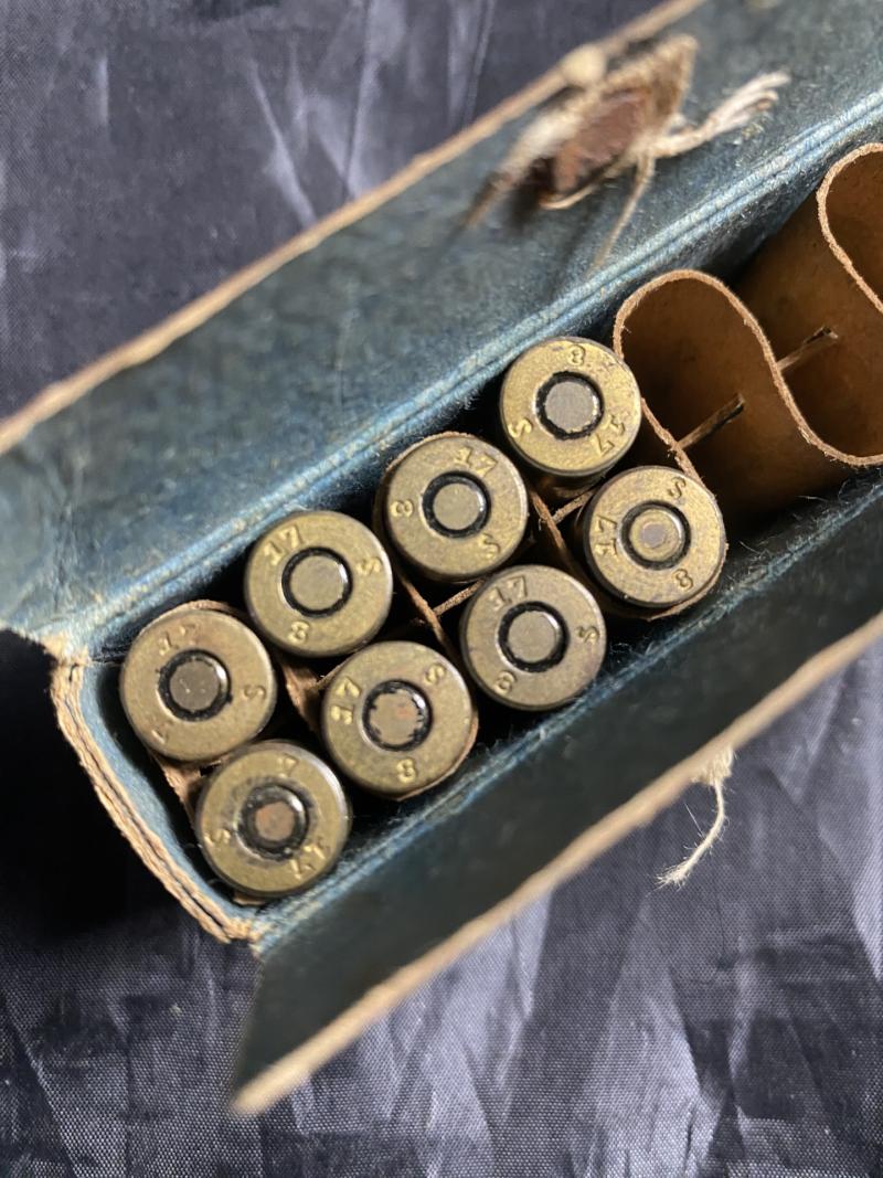 Chase Militaria | 8 X WW1 9MM UNSTRUCK ROUNDS IN ORIGINAL BOX (INERT)