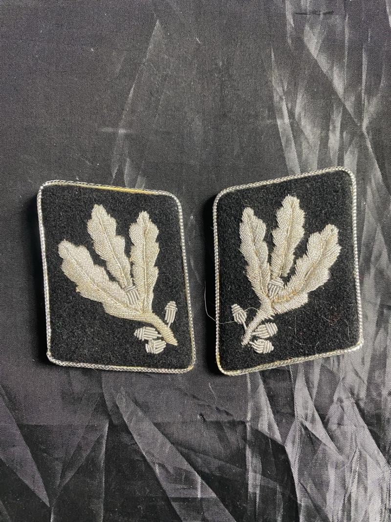 REPRODUCTION WW2 GERMAN SS GRUPPENFUHRER COLLAR TABS
