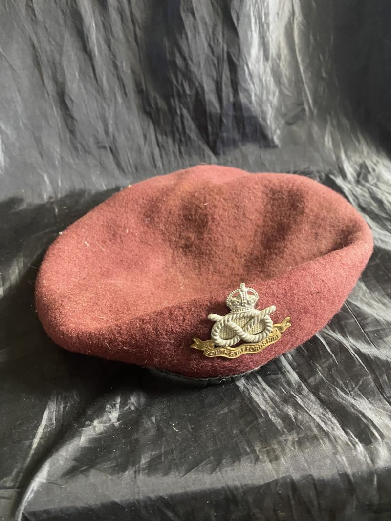 REPRODUCTION AIRBORNE BERET WITH A SOUTH STAFFORDSHIRE CAP BADGE