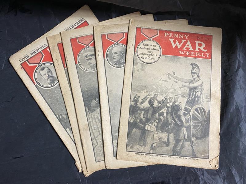 COLLECTION OF 5 X WAR WEEKLY MAGAZINES