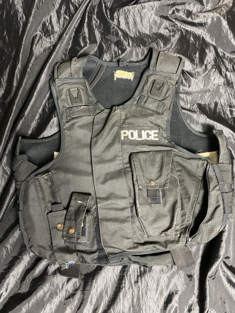 EX POLICE HIGHMARK BODY ARMOUR