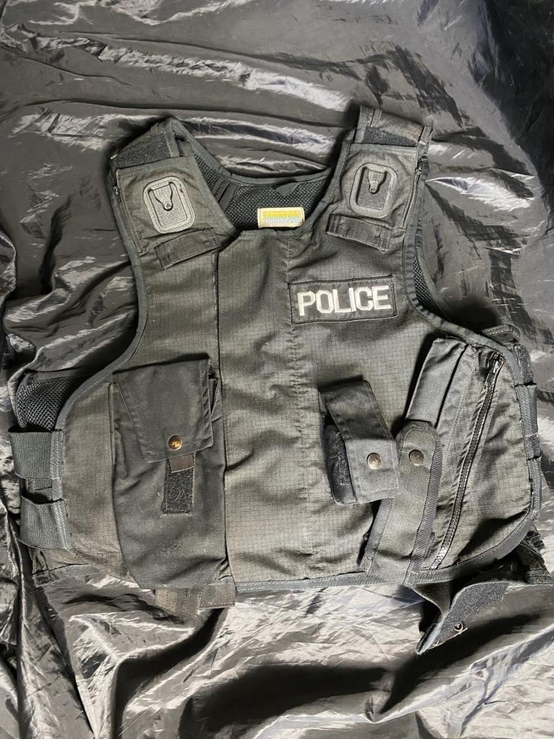 EX POLICE HIGHMARK BODY ARMOUR