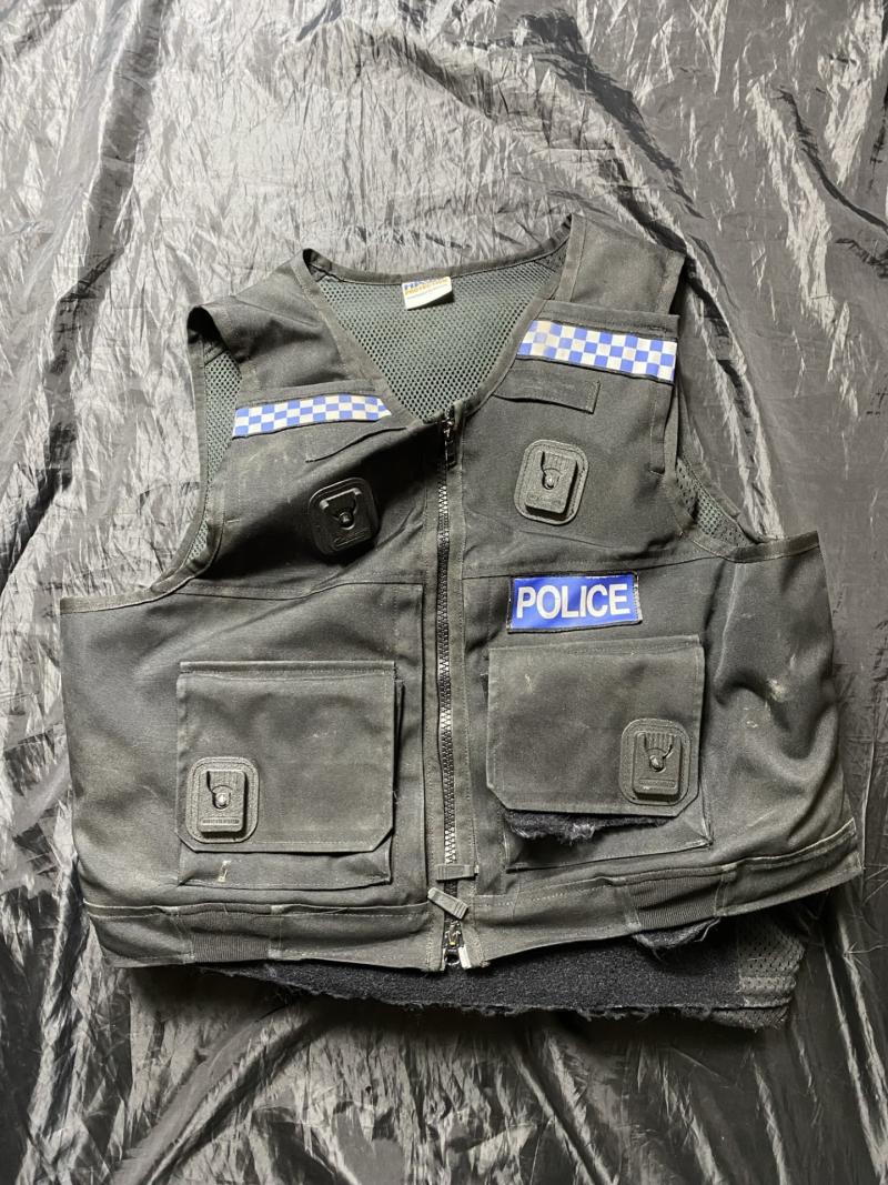 EX POLICE HAWK PROTECTION BODY ARMOUR