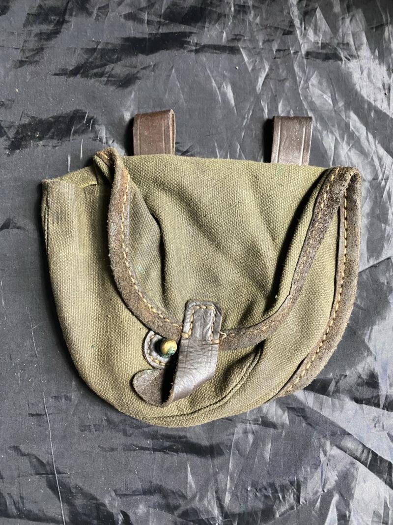 SOVIET/ RUSSIAN PPSH-41 DRUM MAGAZINE POUCH