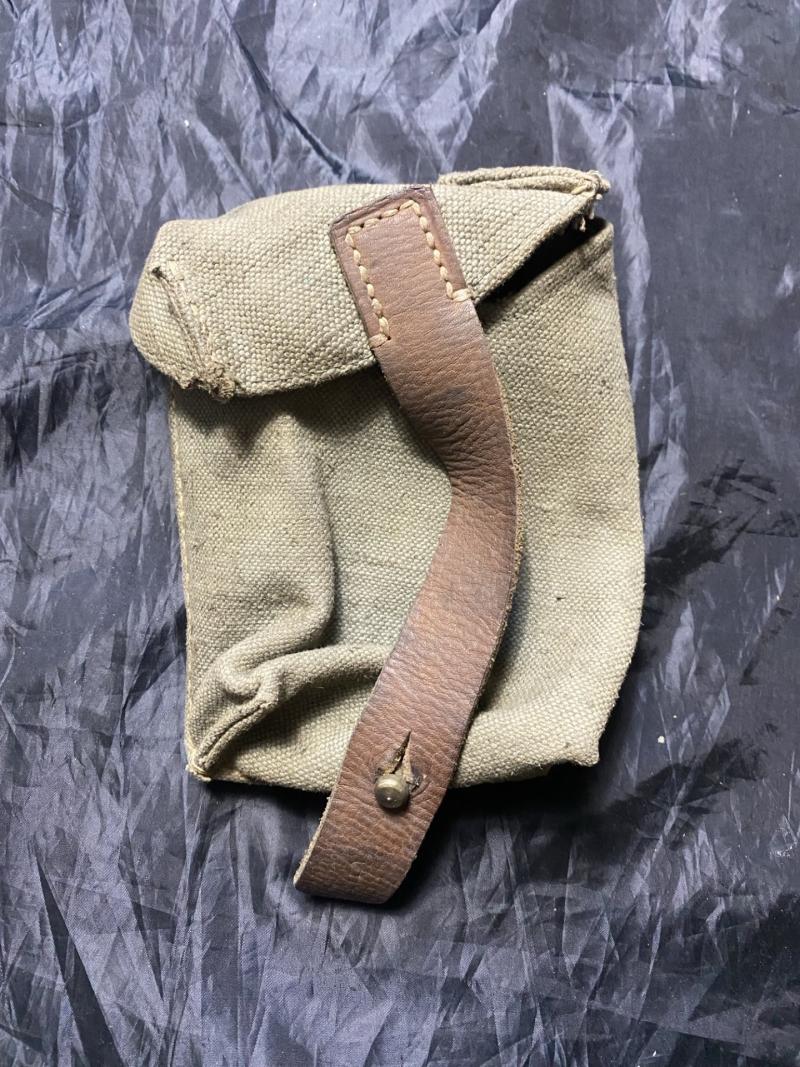 ZB26-30 CANVAS MAGAZINE POUCH