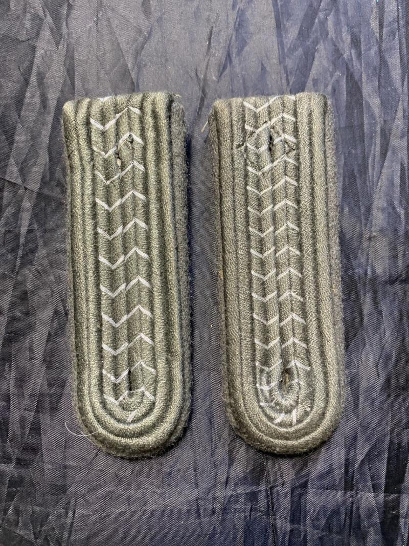 GERMAN SHOULDER BOARDS