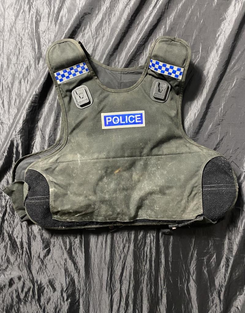 EX POLICE  BODY ARMOUR