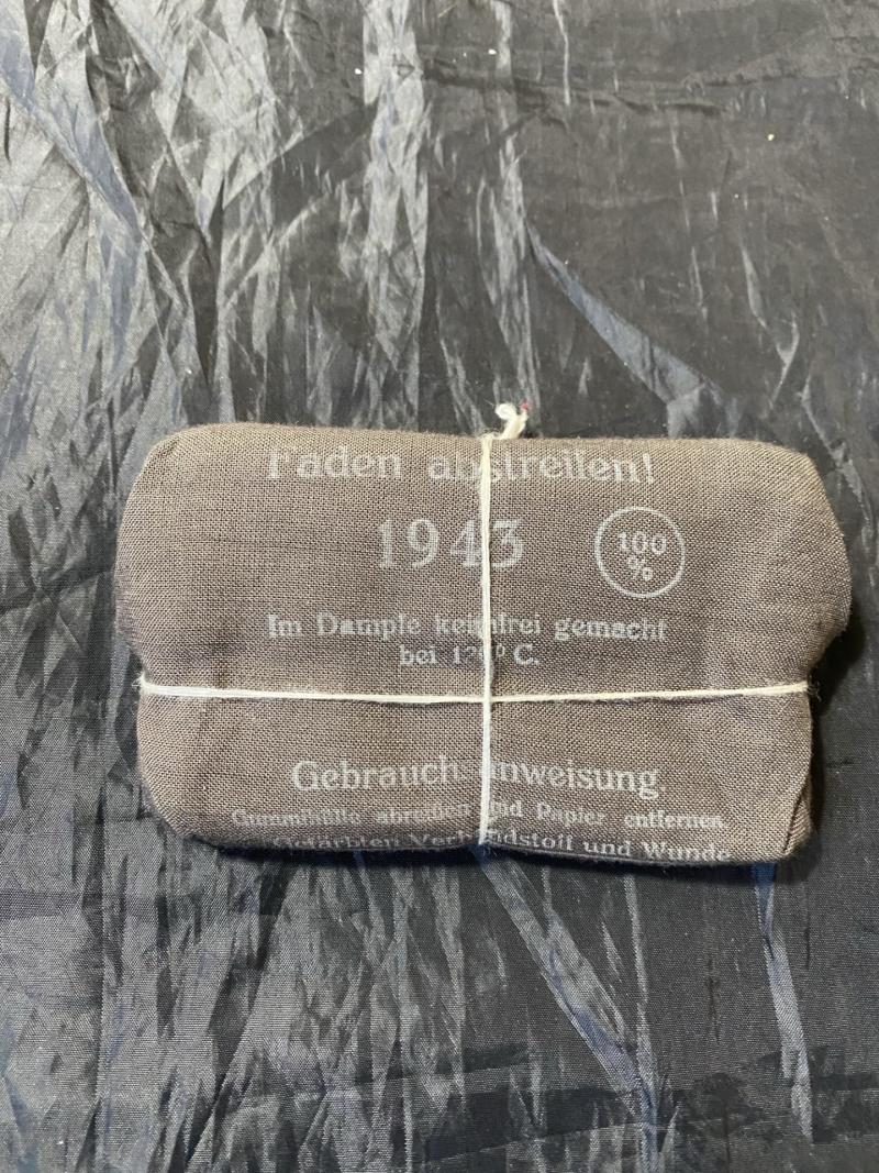 WW2 GERMAN 1943 DATED BANDAGE