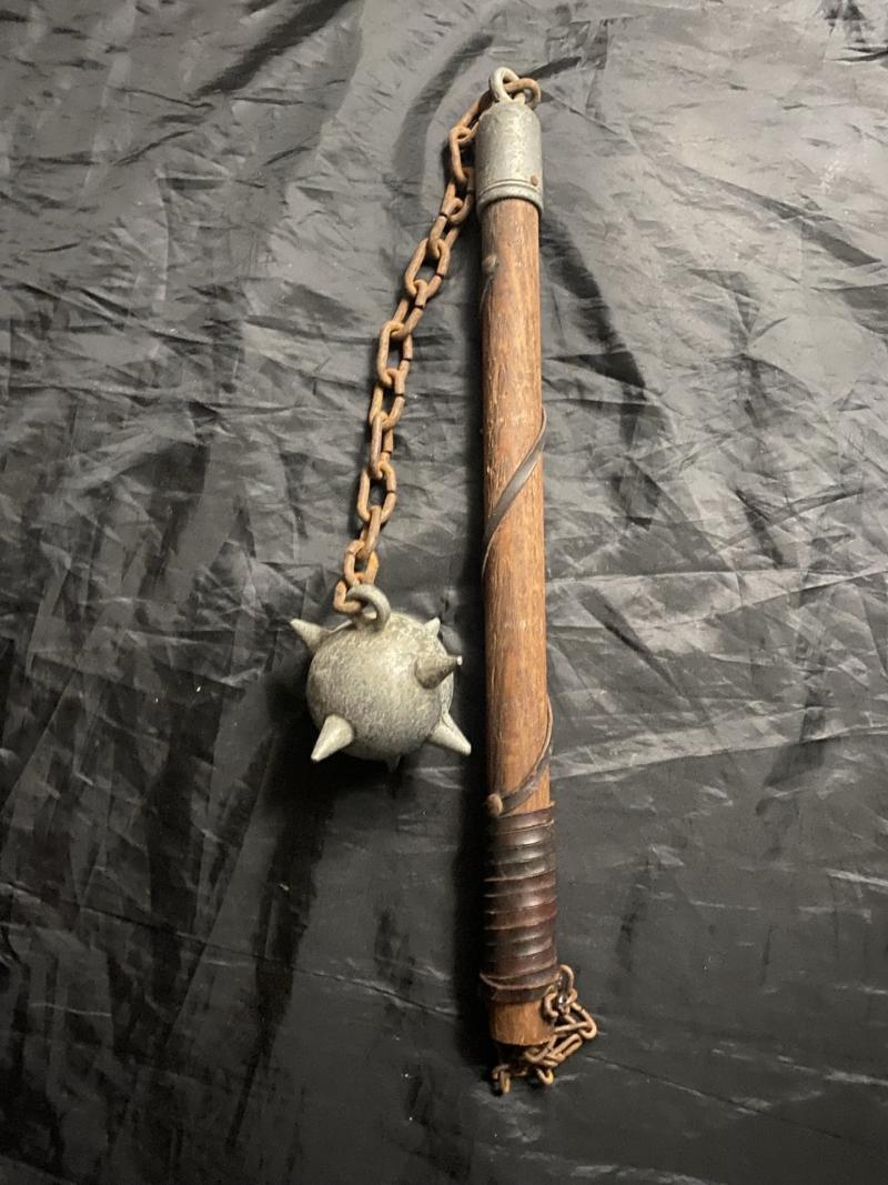 REPRODUCTION MEDIEVAL STYLE FLAIL WEAPON