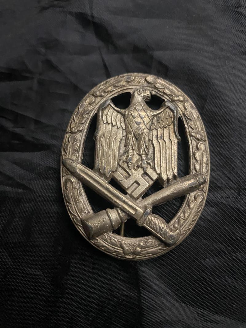 WW2 GERMAN GENERAL ASSAULT BADGE IN SILVER