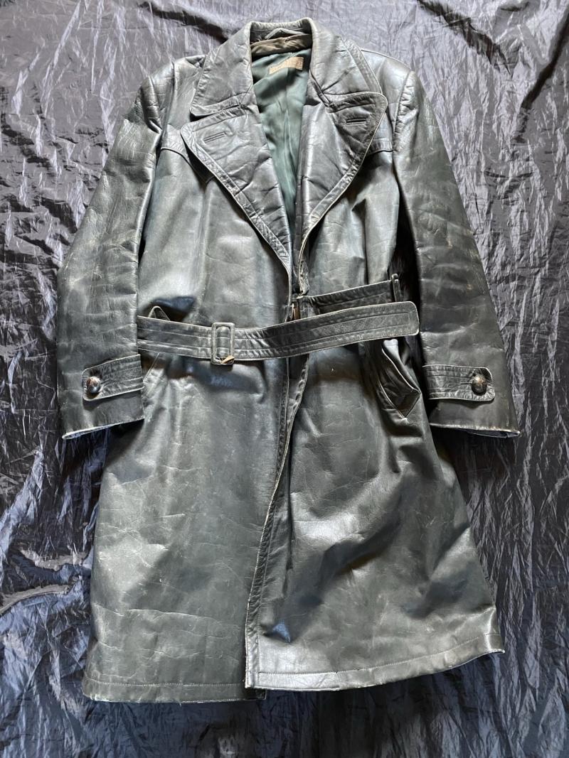 PRIVATE PURCHASE LEATHER SS OFFICER'S COAT