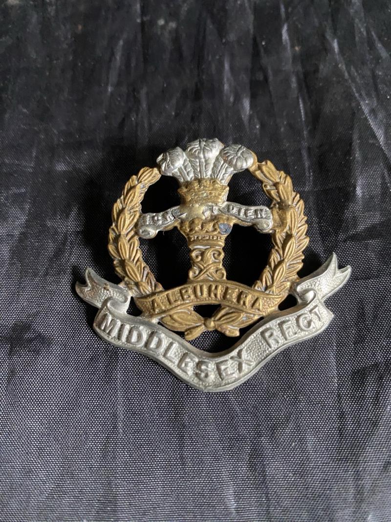 BRITISH MIDDLESEX REGT CAP BADGE