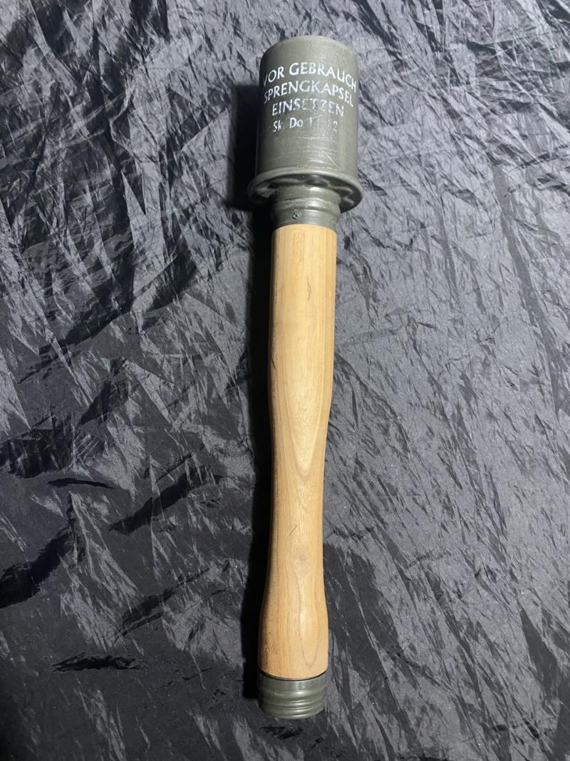 REPRODUCTION WW2 GERMAN STICK GRENADE