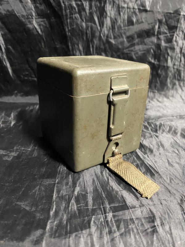 WW2 GERMAN LAFETTE BATTERY BOX