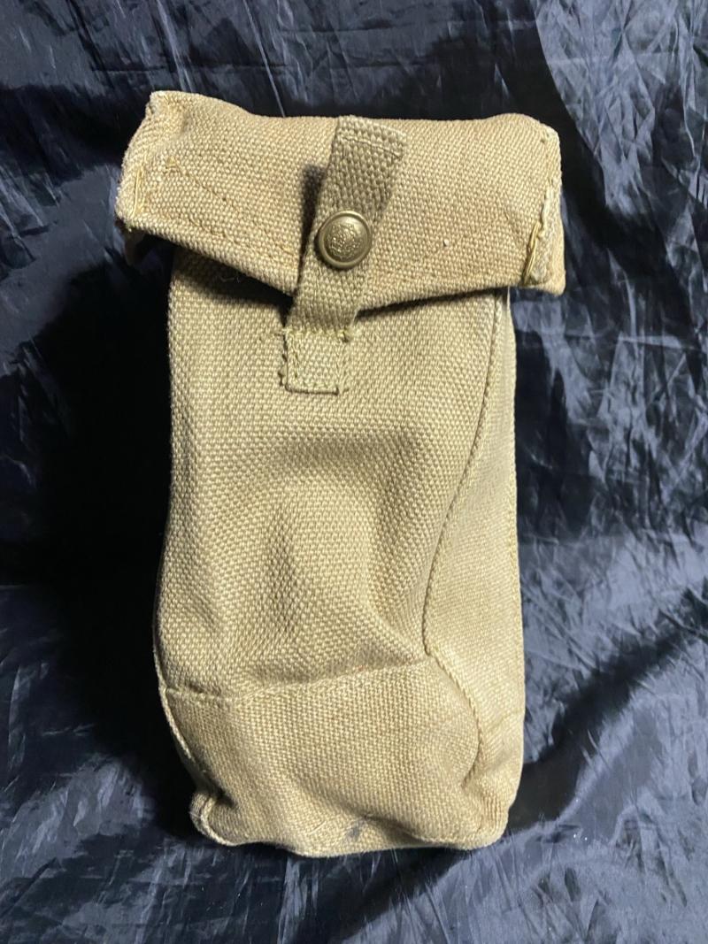 WW2 BRITISH 37 PATTERN MKIII AMMUNITION POUCH