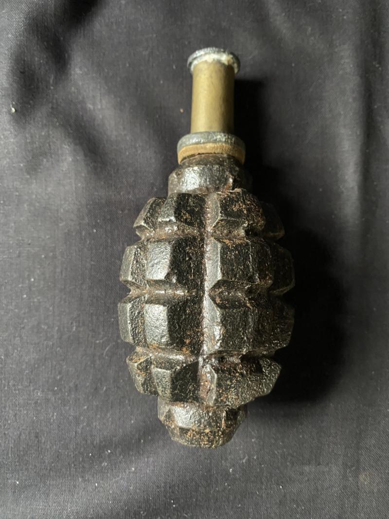 WW1 FRENCH 1915 F1 GRENADE (INERT)