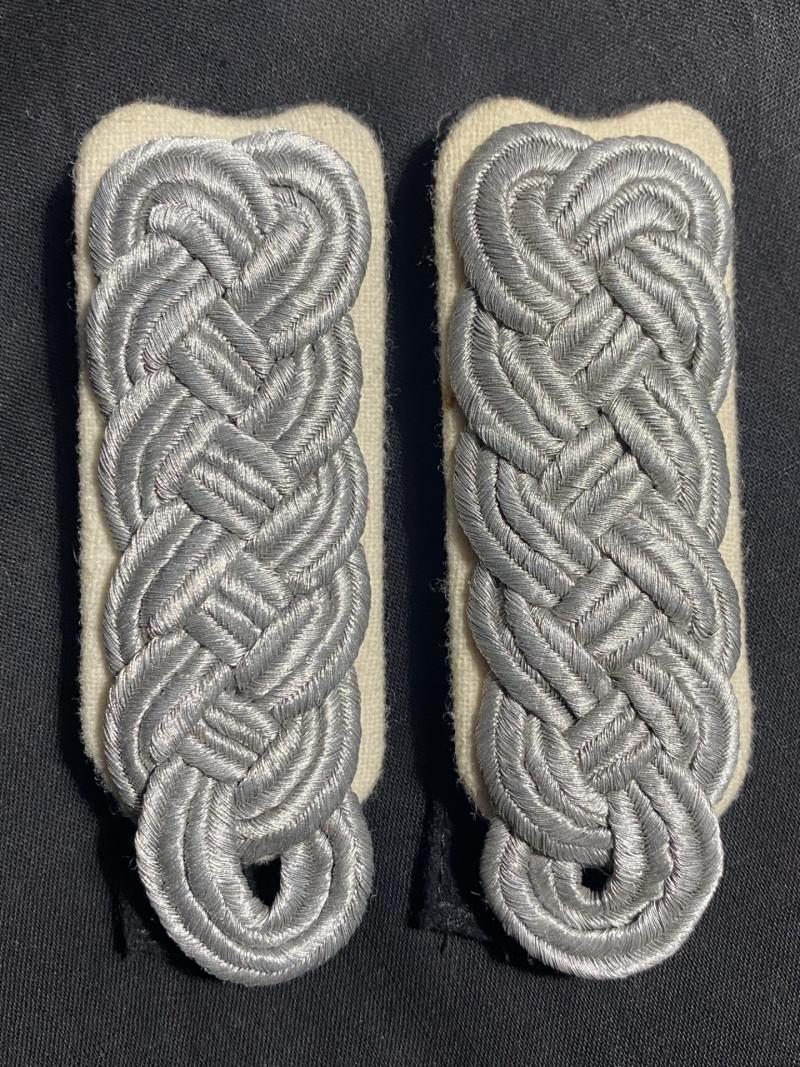 WW2 GERMAN WAFFEN-SS INFANTRY SHOULDER BOARDS