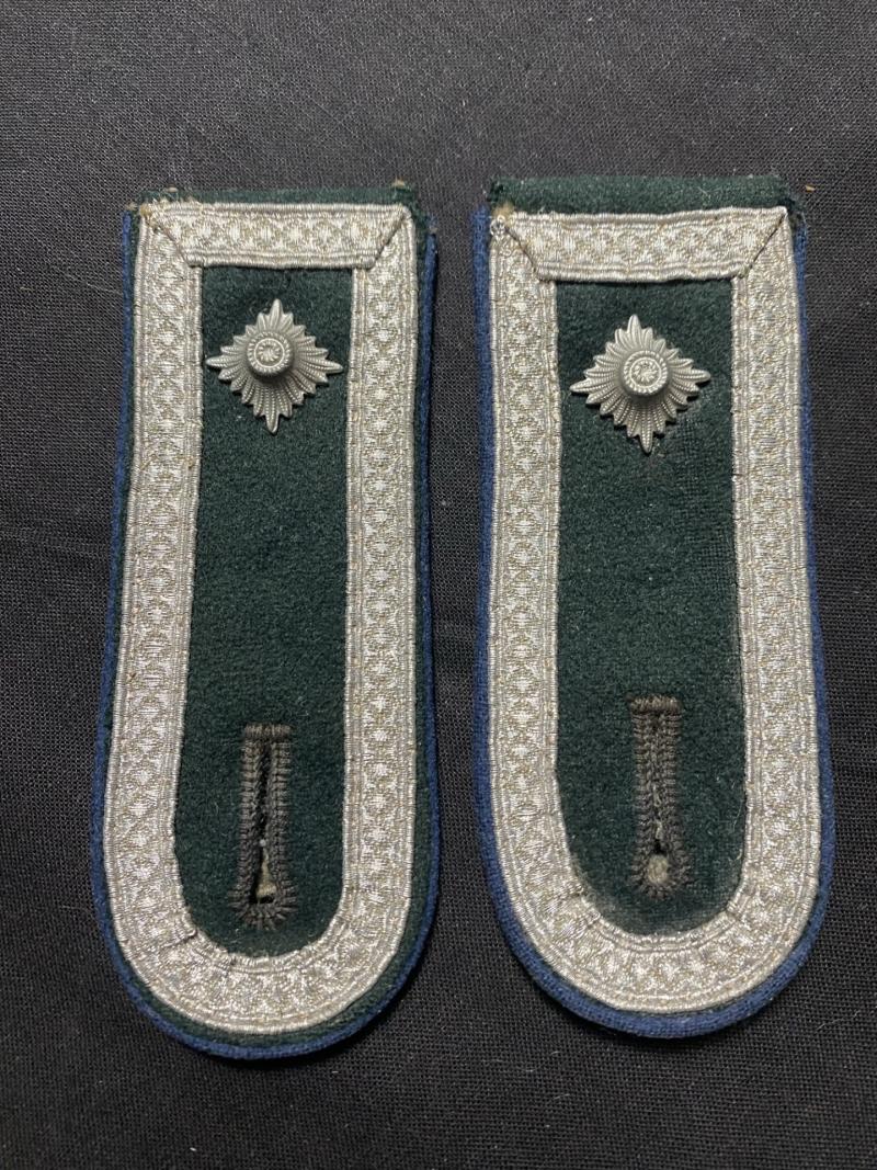 WW2 GERMAN MEDICAL NCO SHOULDER BOARDS