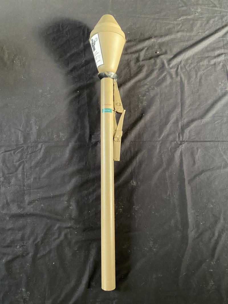 REPRODUCTION WW2 GERMAN 60MM PANZERFAUST