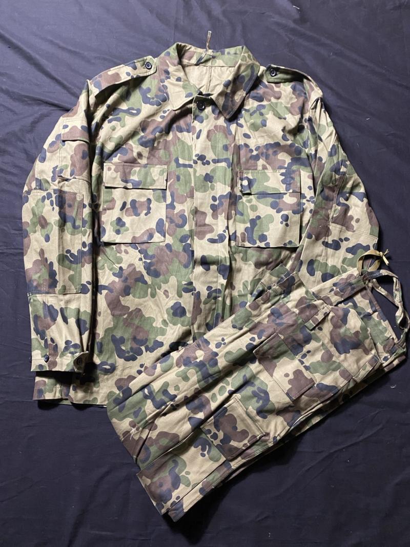 ROMANIAN ARMY M90 SHIRT AND TROUSERS