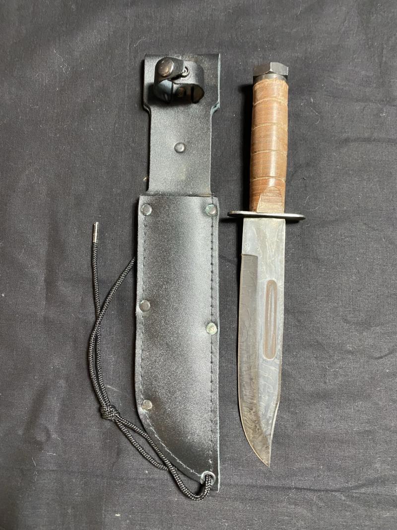 REPORDUCTION WW2 U.S. KA-BAR FIGHTING KNIFE