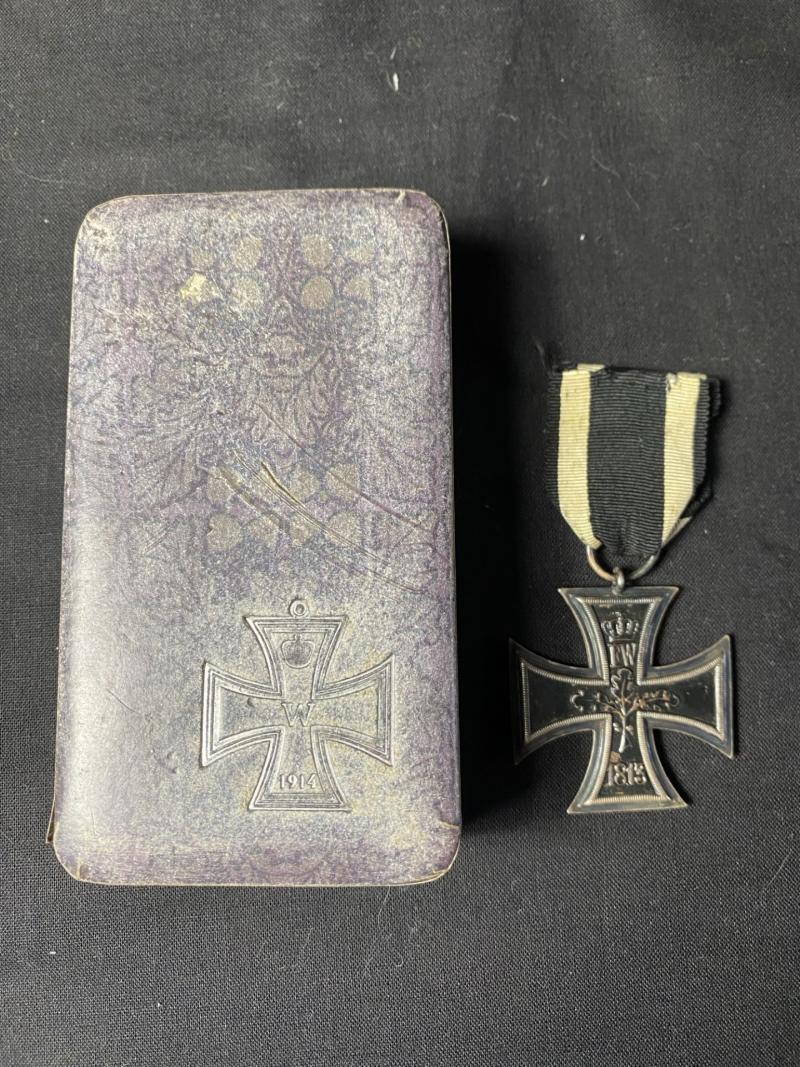 WW1 GERMAN 2ND CLASS IRON CROSS M-8