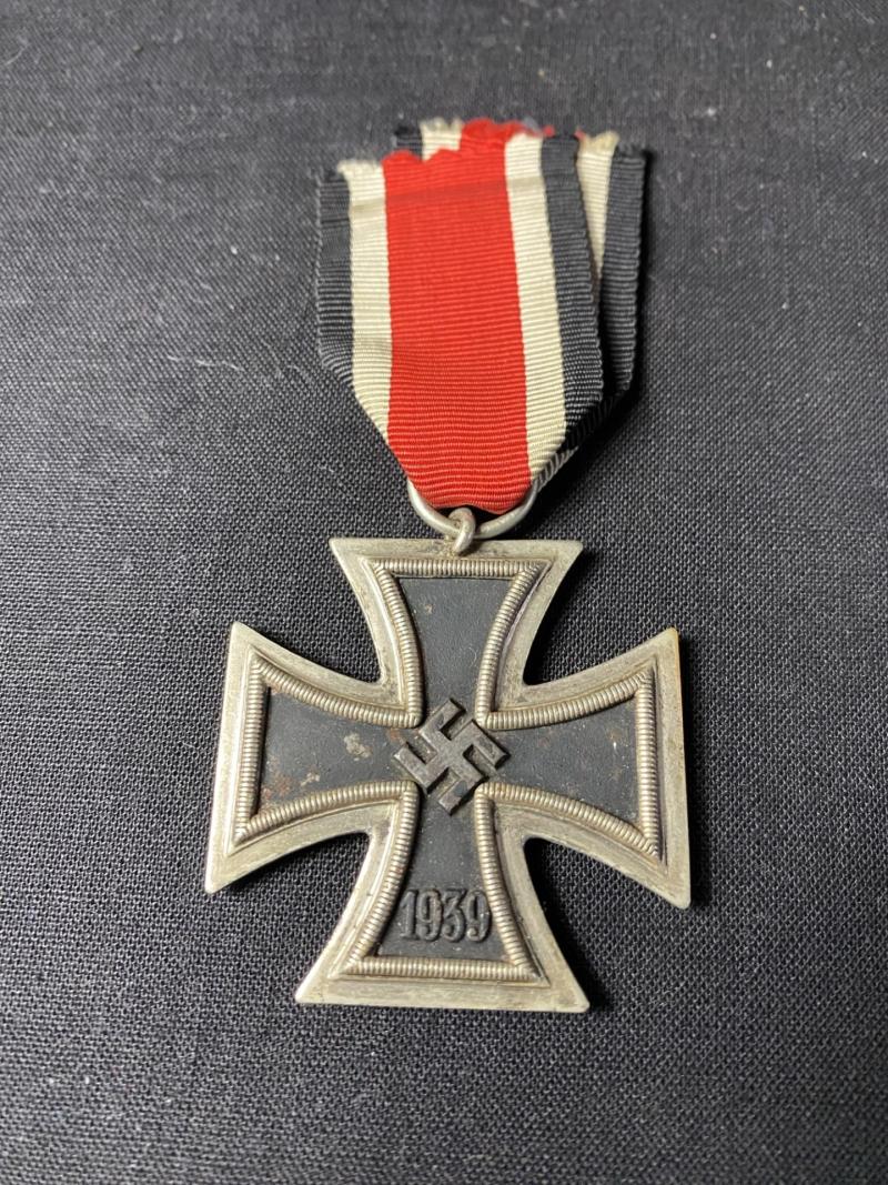 WW2 GERMAN IRON CROSS 2ND CLASS