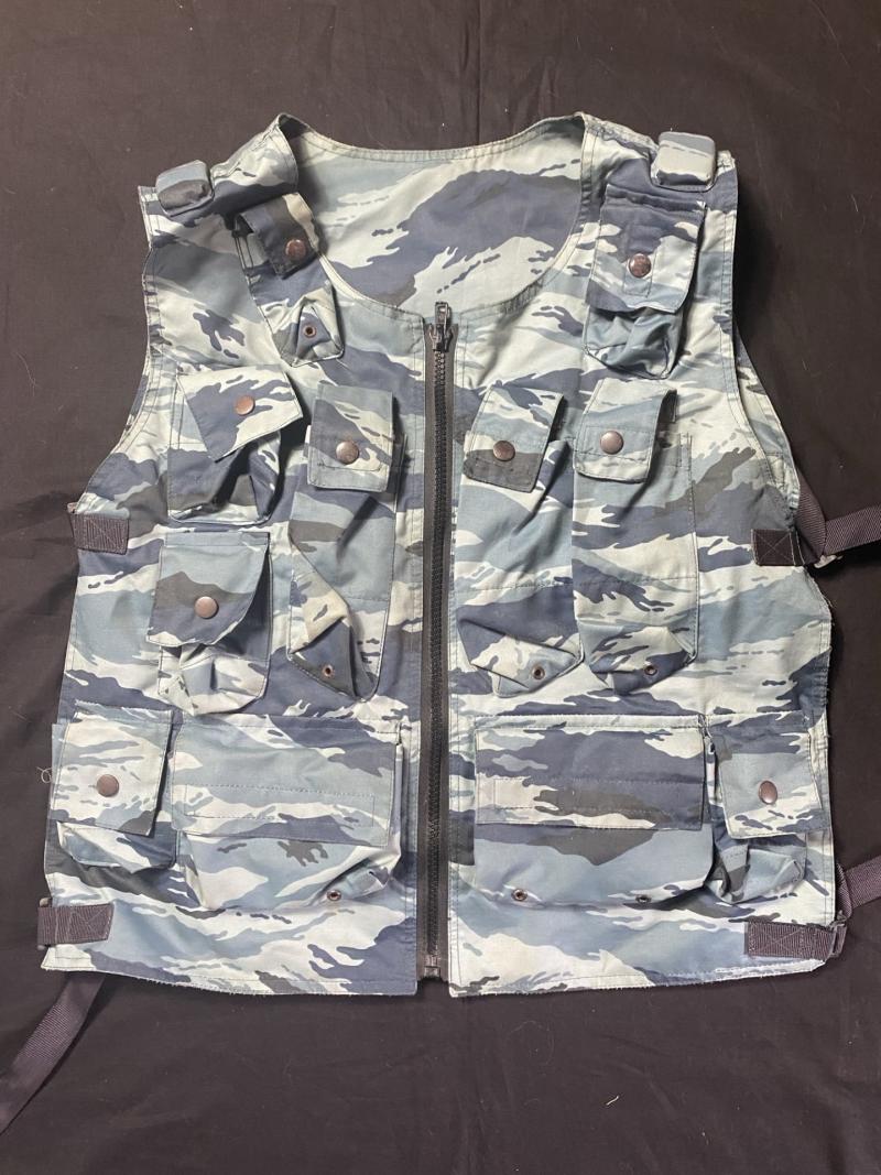 RUSSIAN BLUE TIGR CAMO VEST