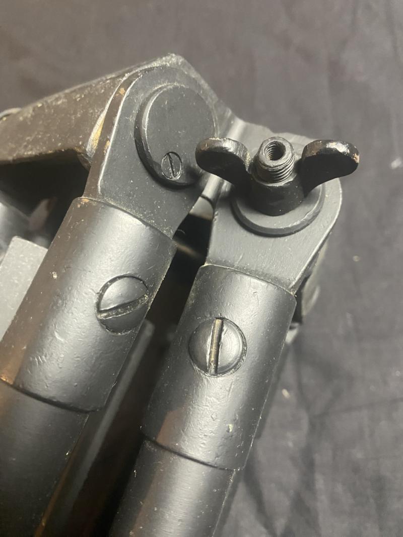 BRITISH MILITARY CTS TRIPOD WITH EXTENDABLE LEGS