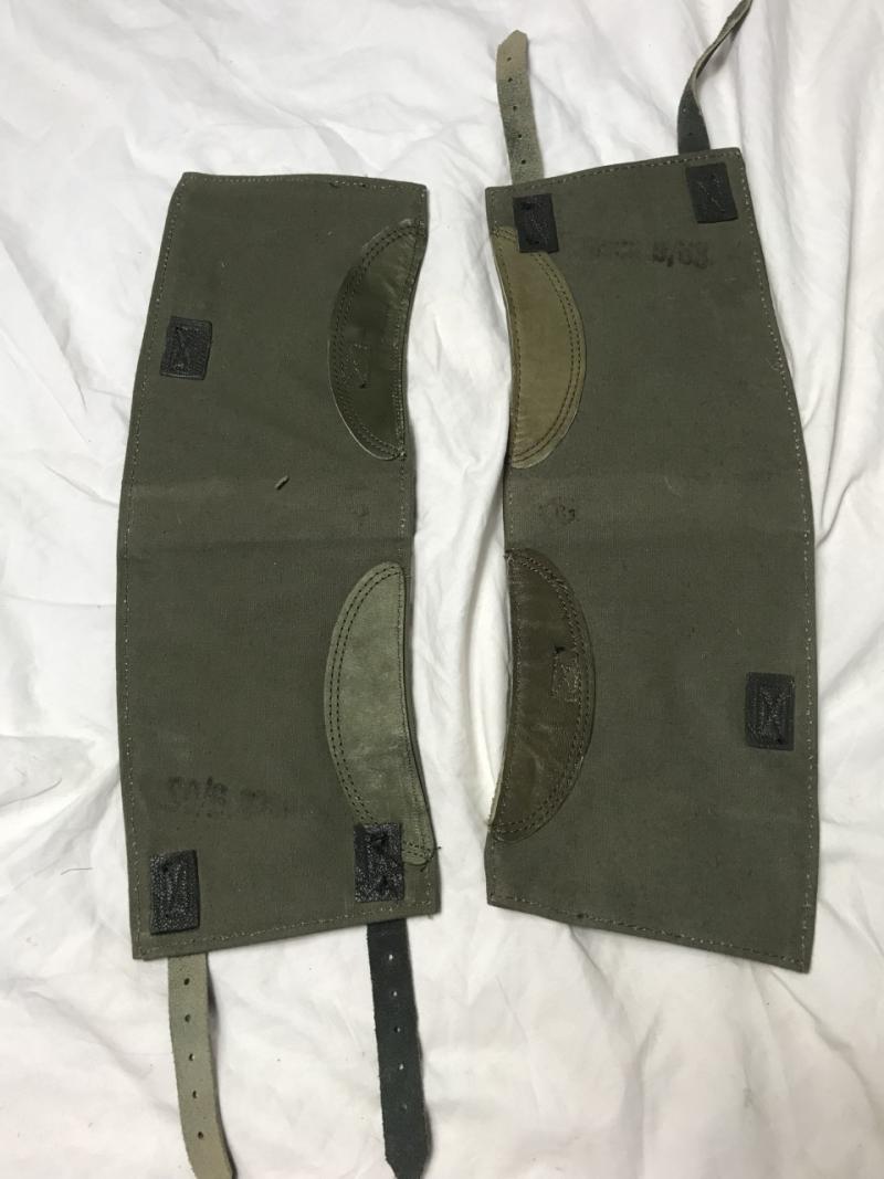 EAST GERMAN GAITERS