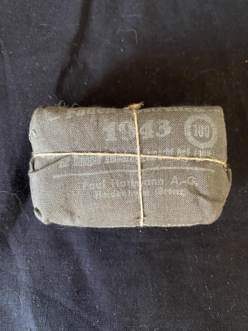 WW2 GERMAN 1943 DATED BANDAGE