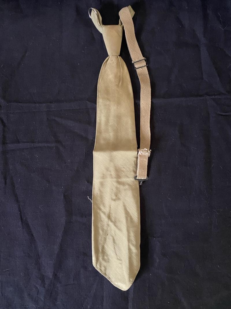 WW2 USAAF OFFICER'S NECK TIE WITH STRAP