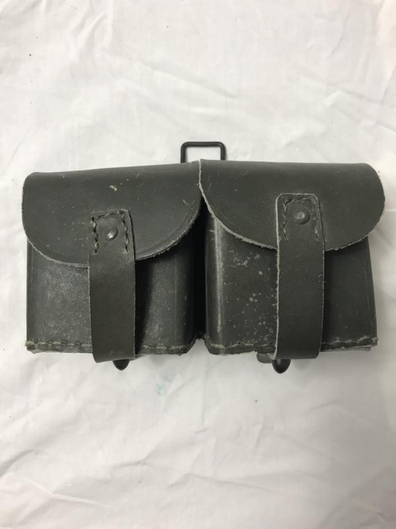 Chase Militaria | WW2 ITALIAN CARCANO AMMO POUCH