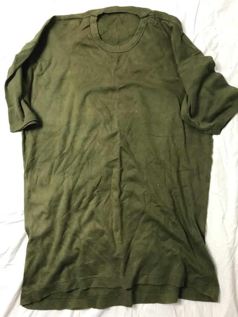 BRITISH ARMY OLIVE PT T-SHIRT