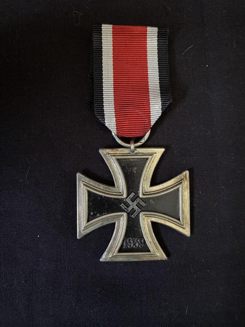 WW2 GERMAN IRON CROSS 2ND CLASS