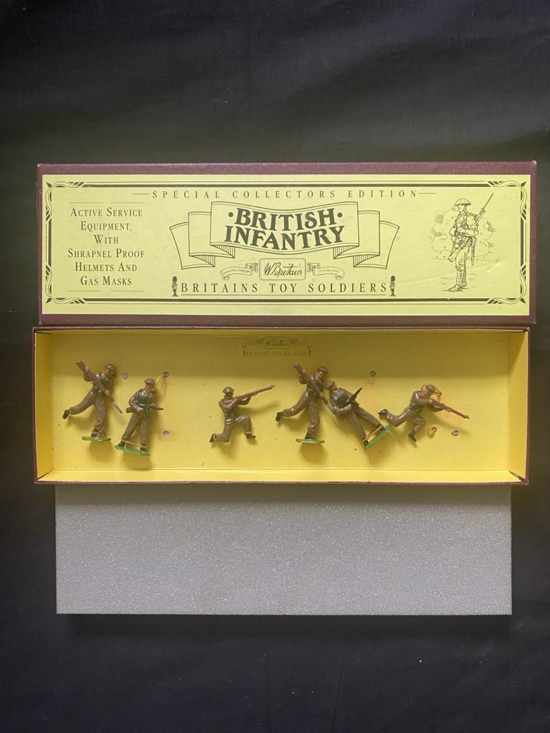BRITISH INFANTRY 8803 SPECIAL COLLECTORS EDITION TOY SOLDIERS IN BOX