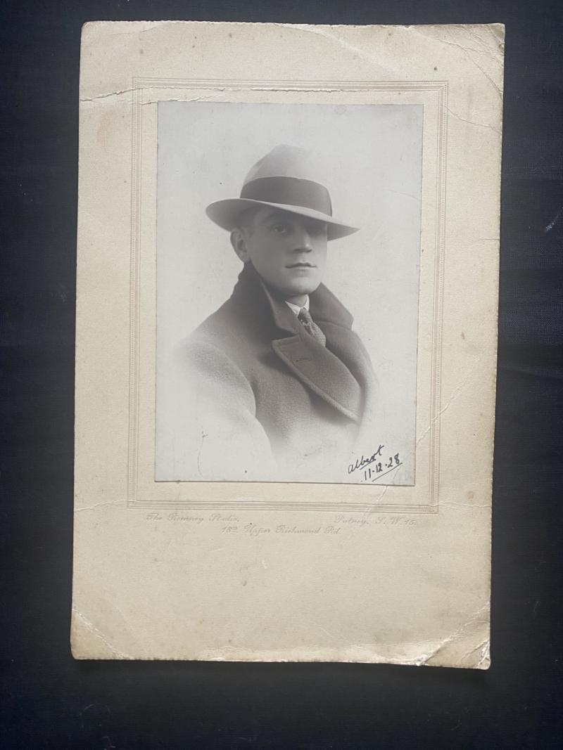 1928 DATED PICTURE