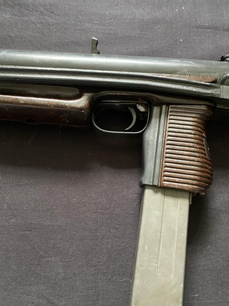 (WAS £295) DEACTIVATED MOVING BOLT VZ-26 SMG (NEW EU DEACTIVATION)