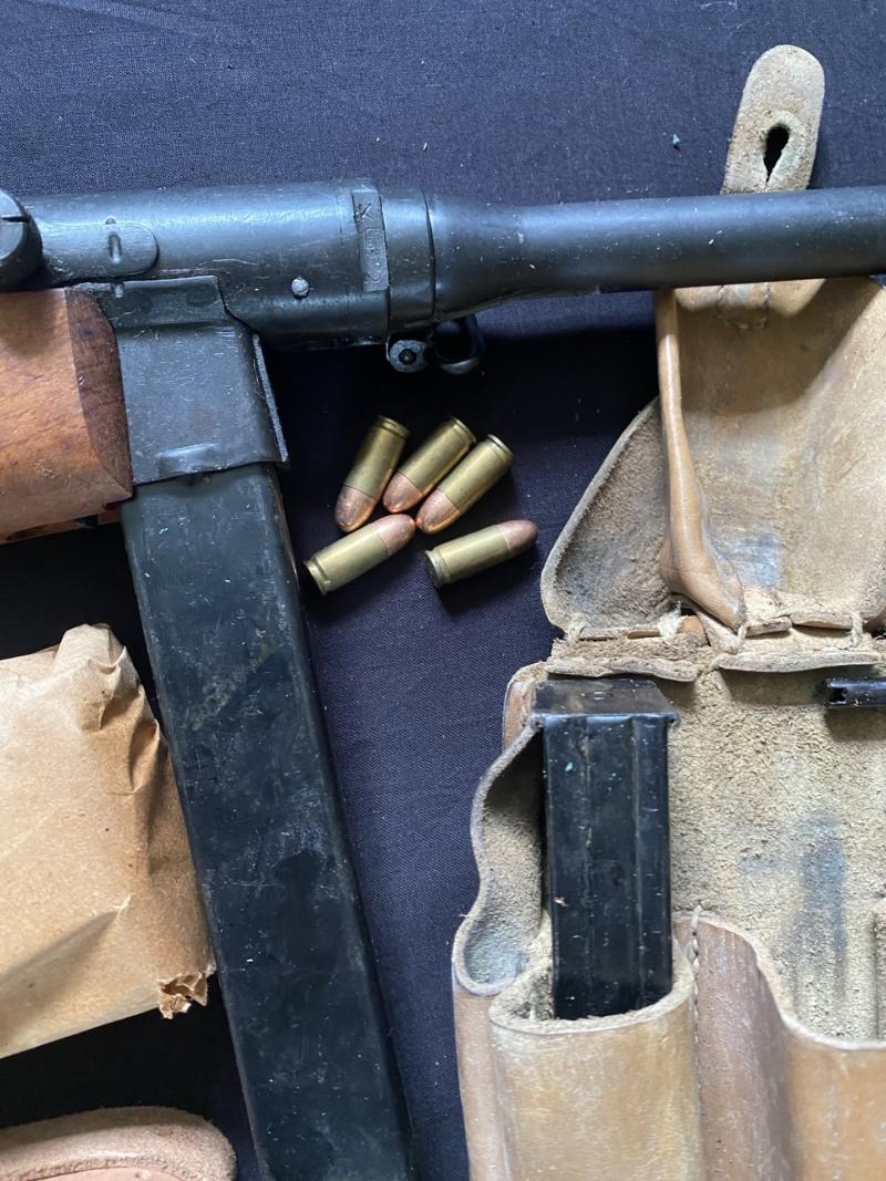 DEACTIVATED BERETTA MOD 4 SMG WITH ACCESSORIES (NEW EU DEACTIVATION)